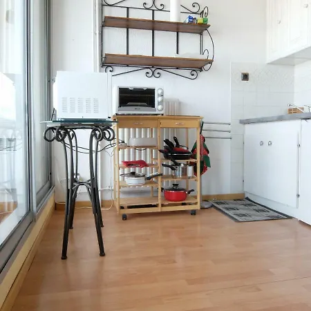 Apartment Cap239-405